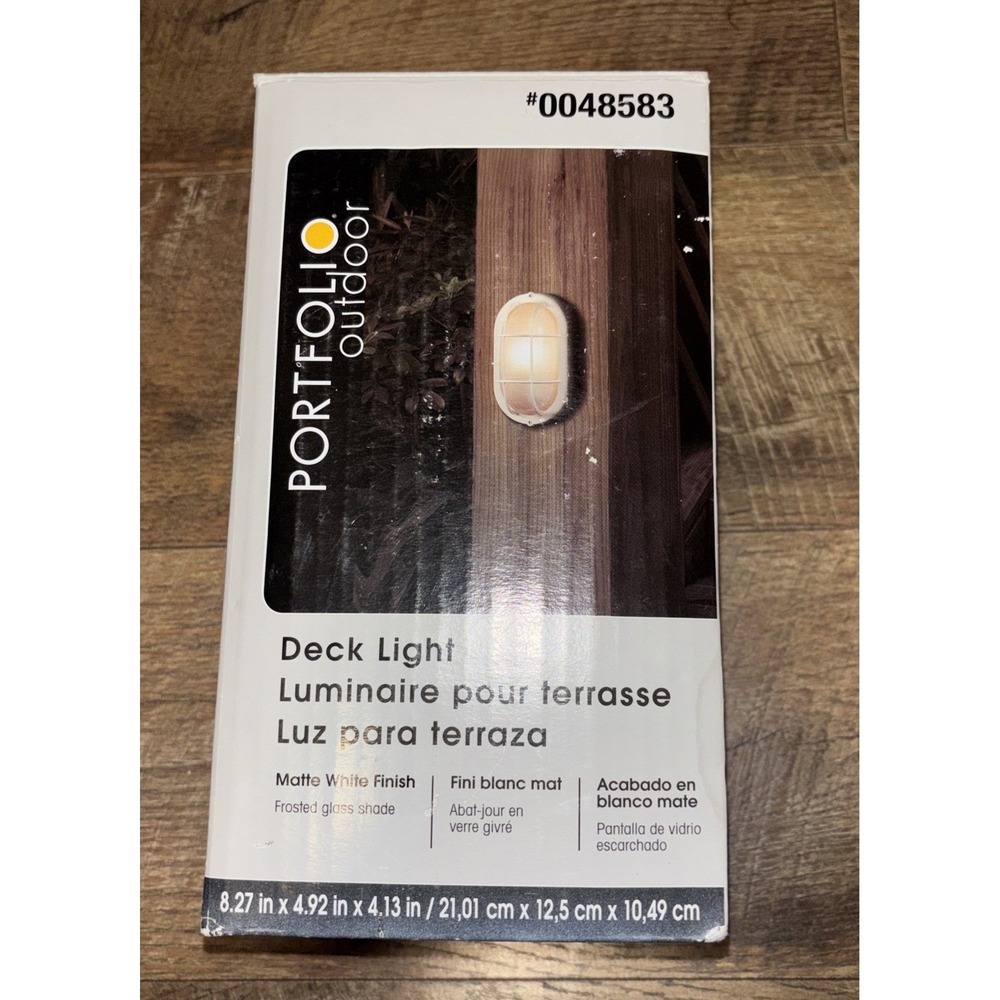 Portfolio Outdoor Deck Light Matte White Finish #0048583 New In Box